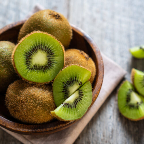 Beneficiile surprinzătoare ale consumului de kiwi