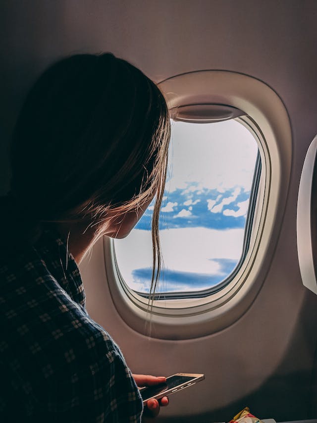 Călătoria cu avionul: Reducerea riscului de îmbolnăvire