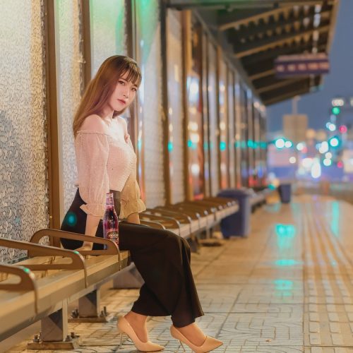 Ce este un outfit de ocazie și cum îl alegi potrivit