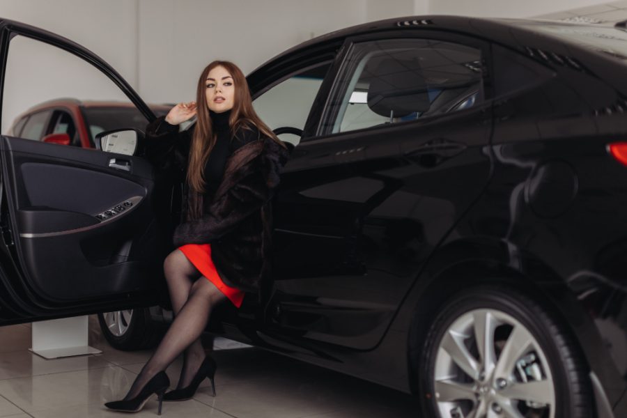 În ce situații merită să alegi închirieri auto fără garanție în Iași